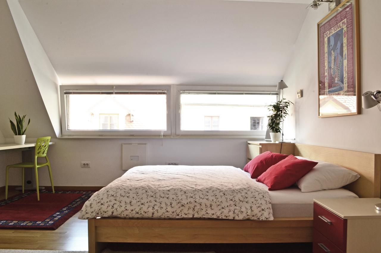 In Center Apartment *